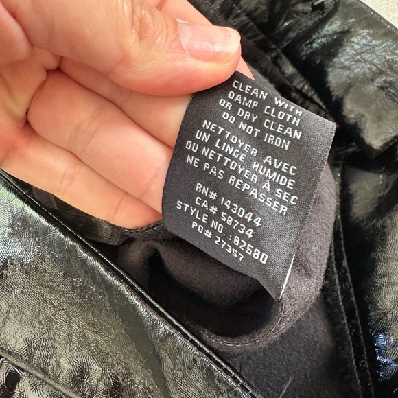 7 For All Mankind Shiny Faux Leather Wide Crop Leg Flare Black Pants - NWT - Picture 7 of 7